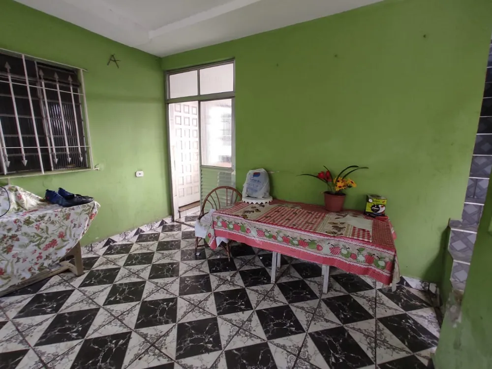 Casa, 4 quartos, 240 m² - Foto 2