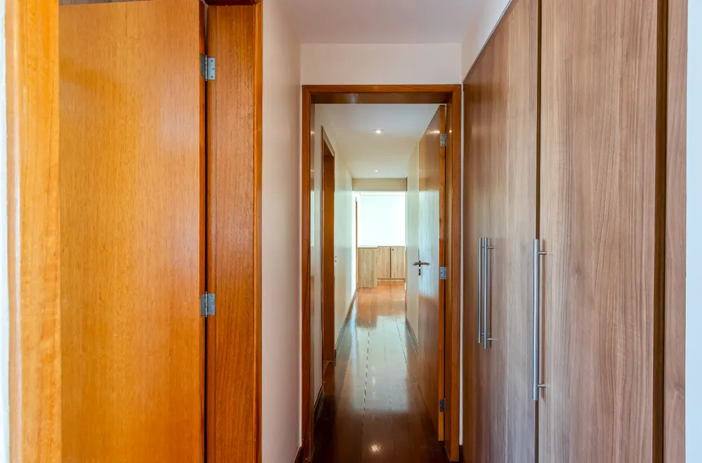 Apartamento, 3 quartos, 210 m² - Foto 2