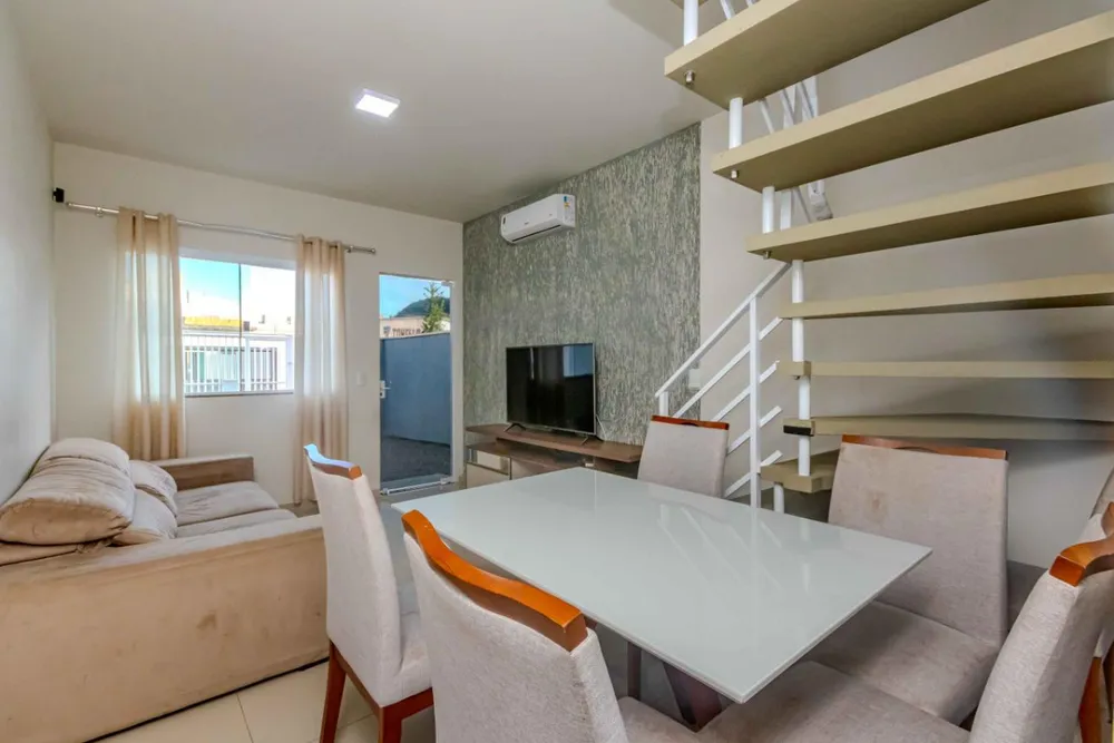 Sobrado, 2 quartos, 59 m² - Foto 2