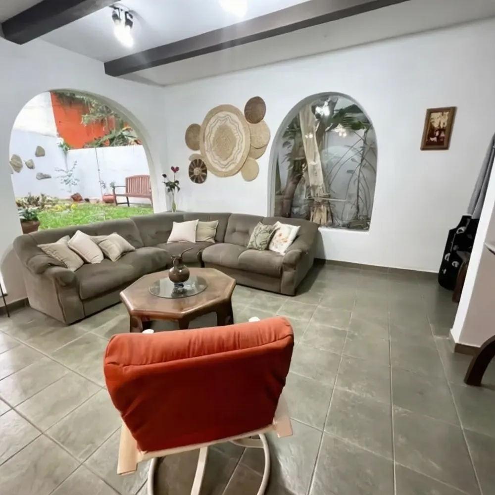 Casa, 4 quartos, 299 m² - Foto 2