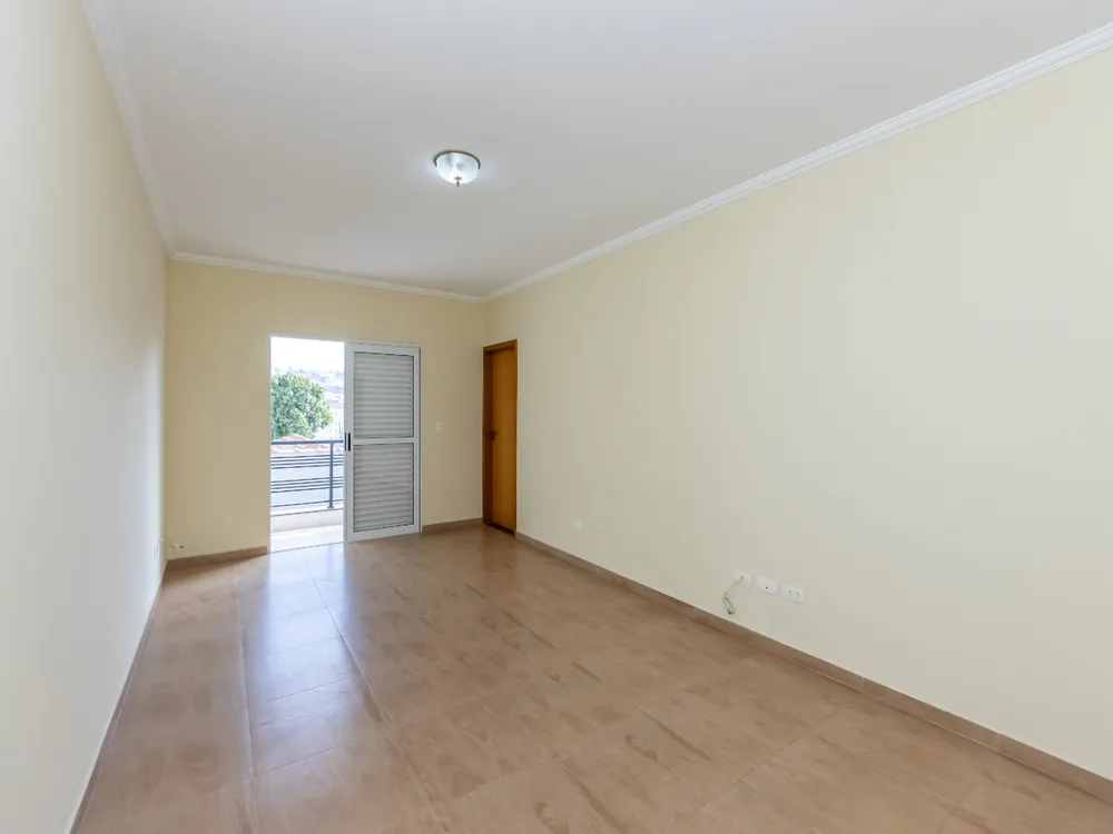 Casa, 3 quartos, 240 m² - Foto 2