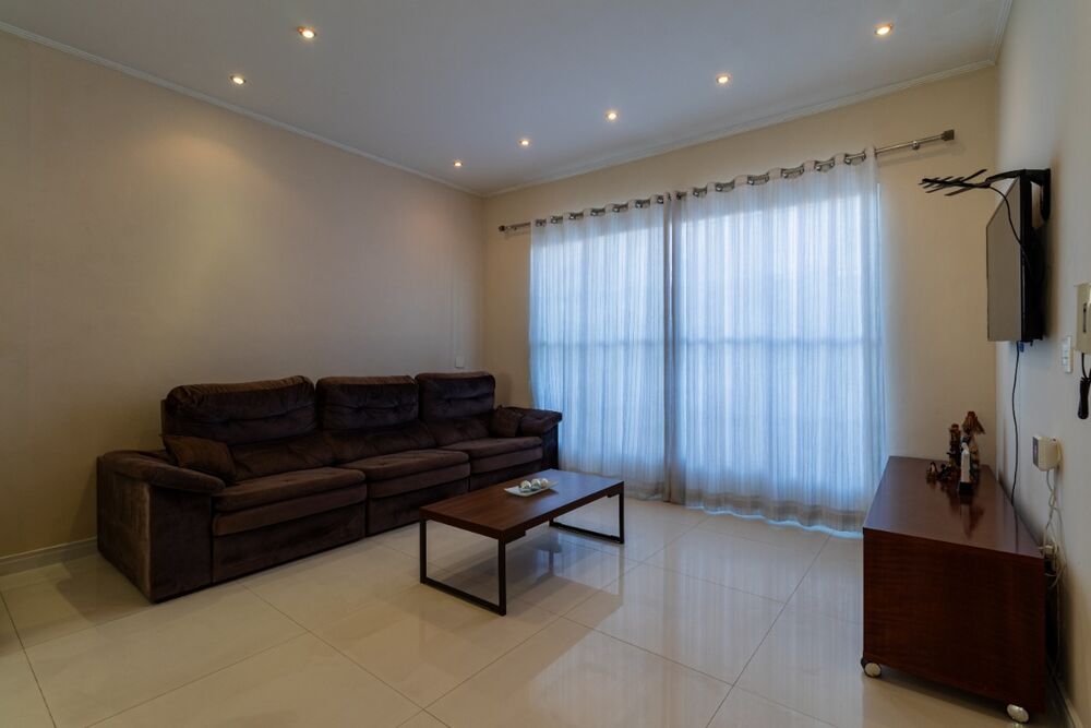 Casa, 3 quartos, 250 m² - Foto 3