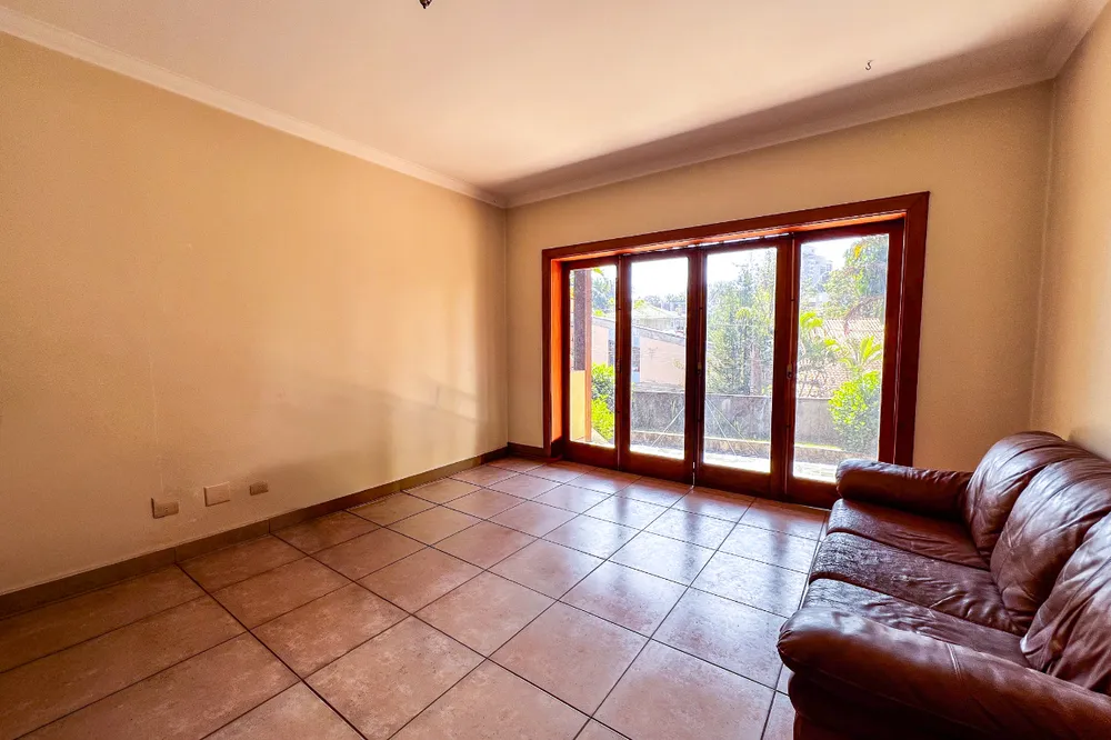 Casa, 4 quartos, 618 m² - Foto 1