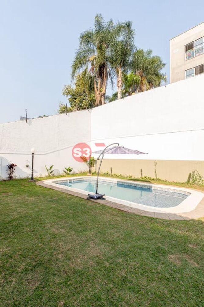 Casa, 4 quartos, 450 m² - Foto 2