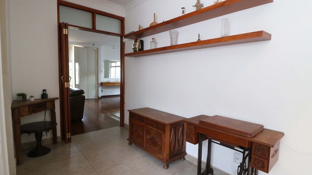 Casa, 4 quartos, 350 m² - Foto 2