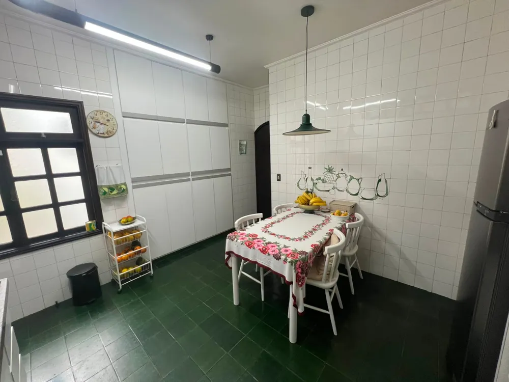 Casa, 3 quartos, 286 m² - Foto 4
