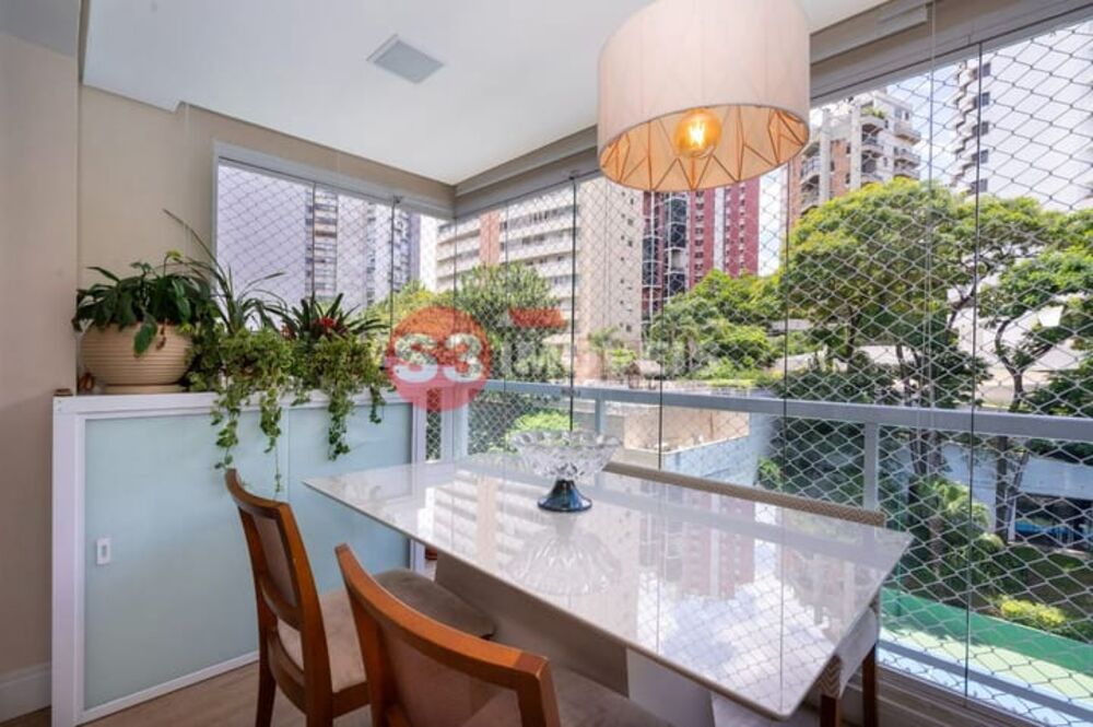 Apartamento à venda com 3 quartos, 87m² - Foto 1
