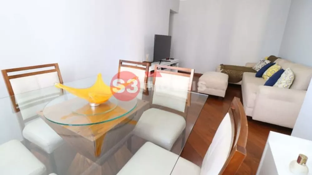 Apartamento à venda com 2 quartos, 73m² - Foto 4