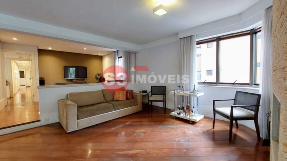 Apartamento, 4 quartos, 246 m² - Foto 1