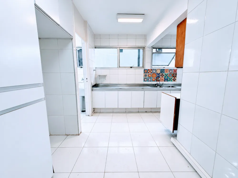 Apartamento, 3 quartos, 121 m² - Foto 2