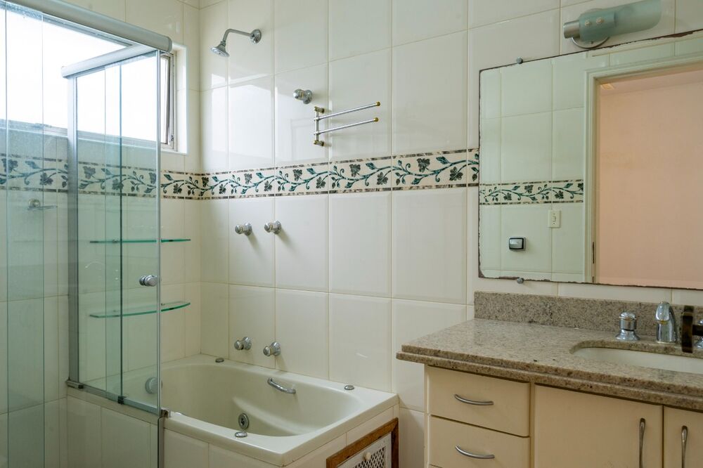 Casa, 4 quartos, 665 m² - Foto 1