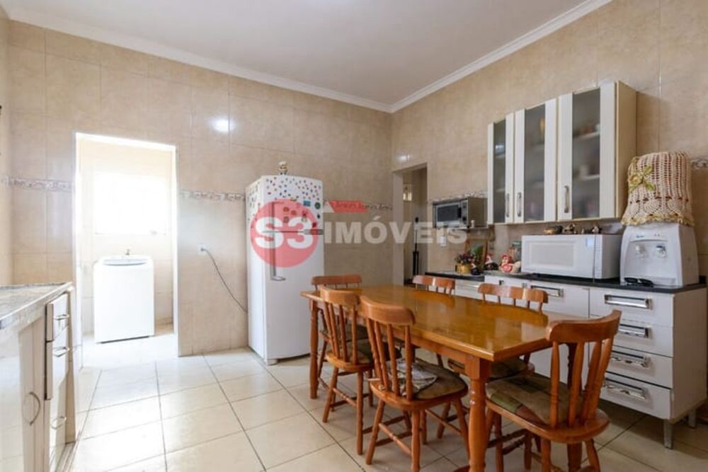 Casa à venda com 4 quartos, 400m² - Foto 16