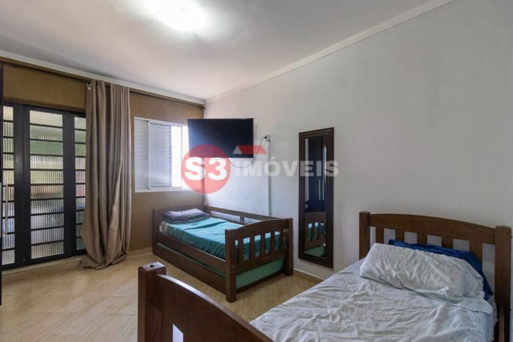 Casa à venda com 4 quartos, 400m² - Foto 12