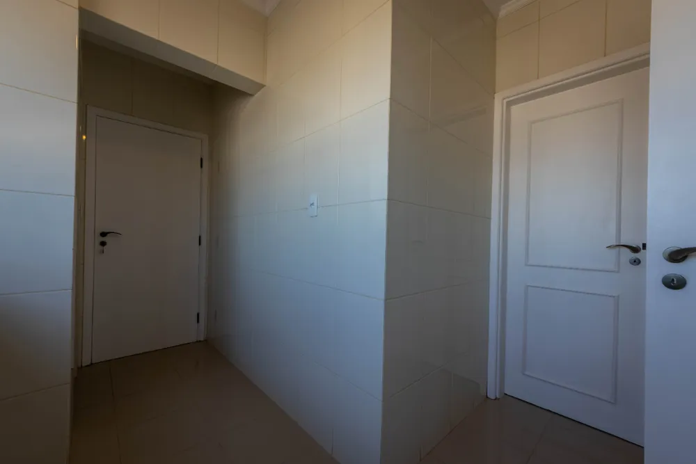 Apartamento, 3 quartos, 190 m² - Foto 2