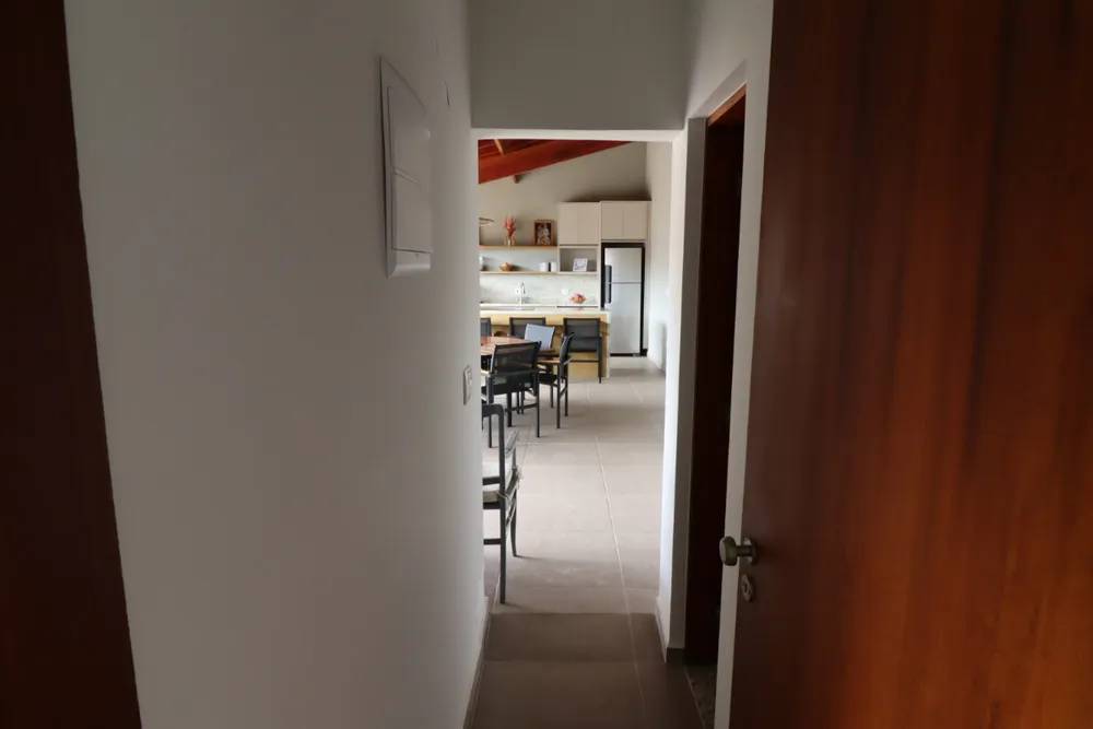 Casa, 4 quartos, 217 m² - Foto 1