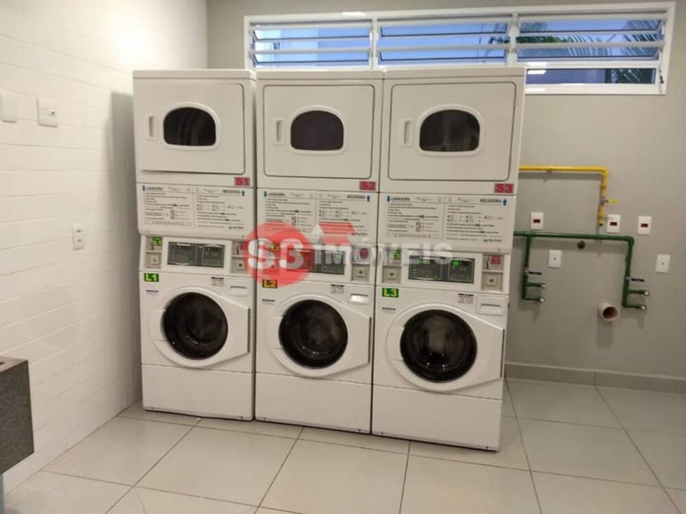 Apartamento à venda com 2 quartos, 37m² - Foto 14