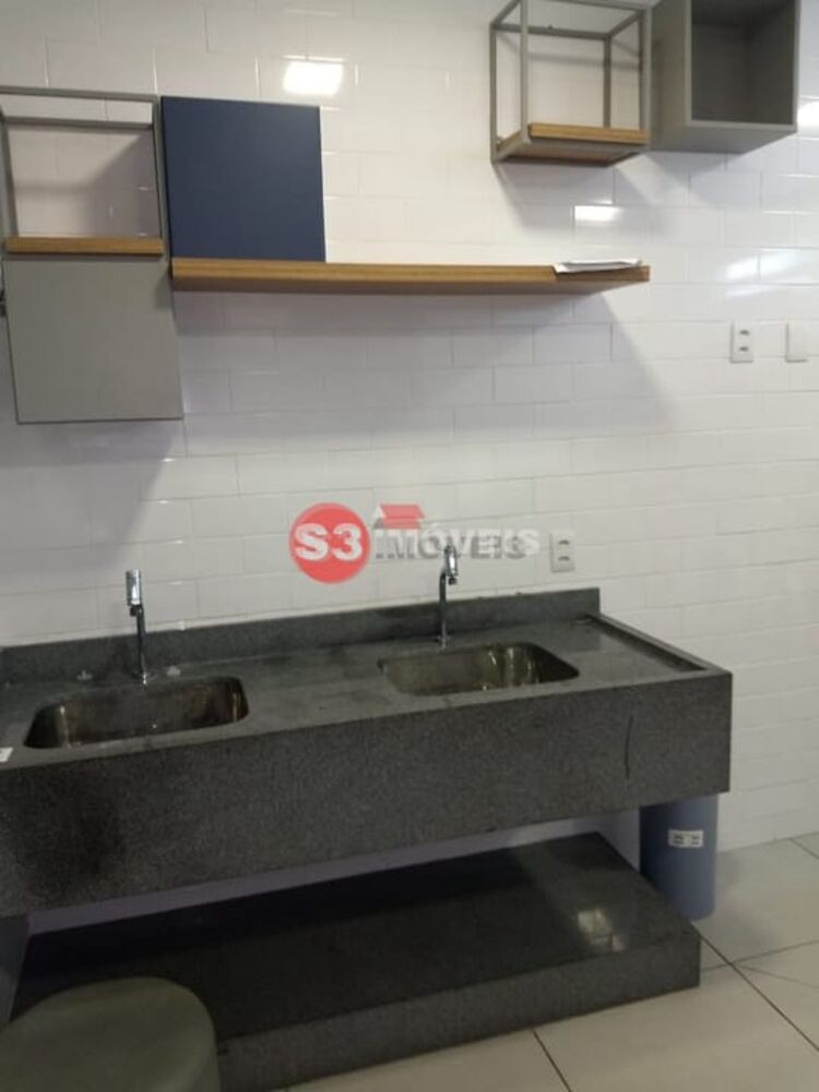 Apartamento à venda com 2 quartos, 37m² - Foto 8