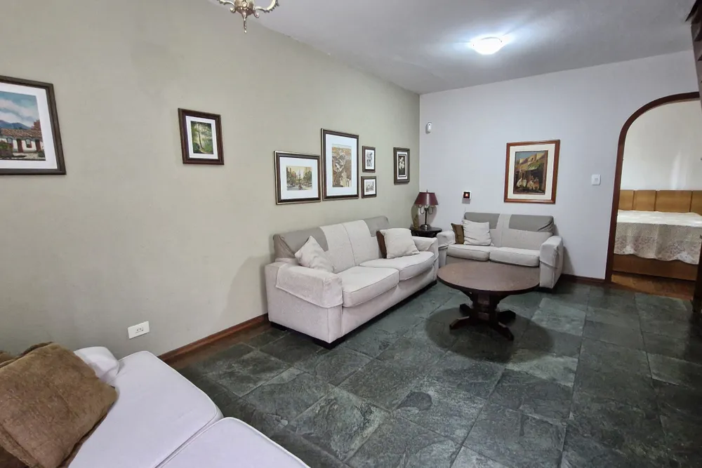 Casa, 3 quartos, 162 m² - Foto 2