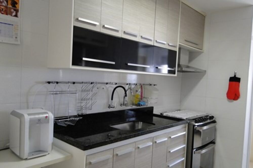 Apartamento à venda com 2 quartos, 78m² - Foto 2