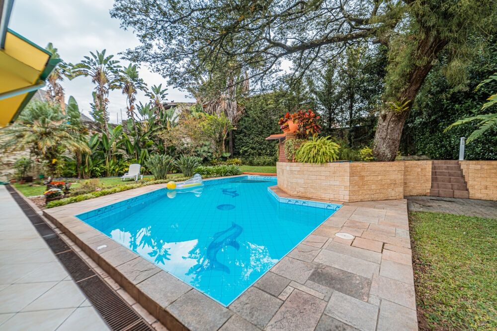 Casa, 4 quartos, 260 m² - Foto 1
