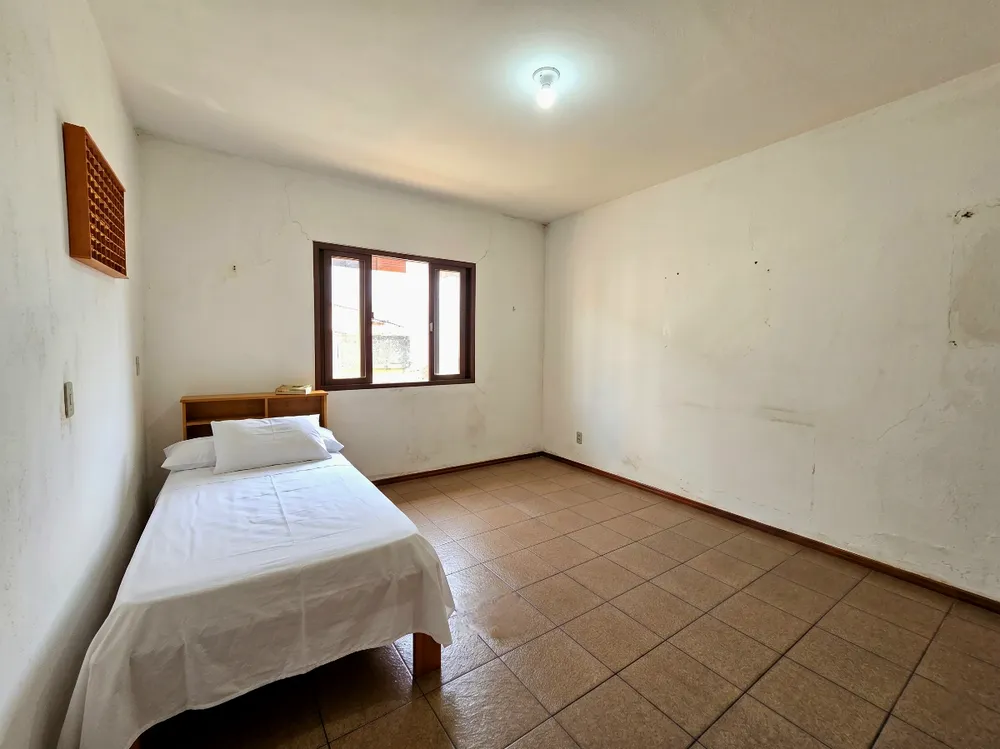Casa, 4 quartos, 131 m² - Foto 3