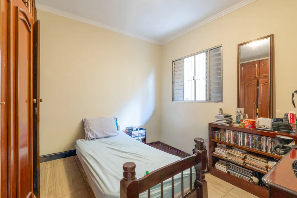 Casa, 3 quartos, 168 m² - Foto 1