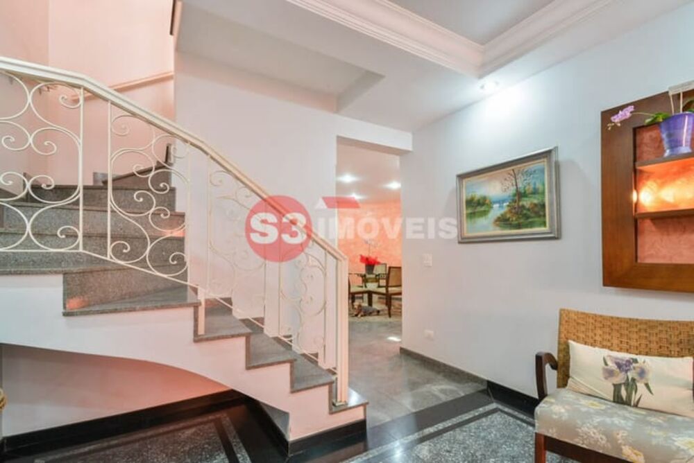 Casa, 3 quartos, 213 m² - Foto 1