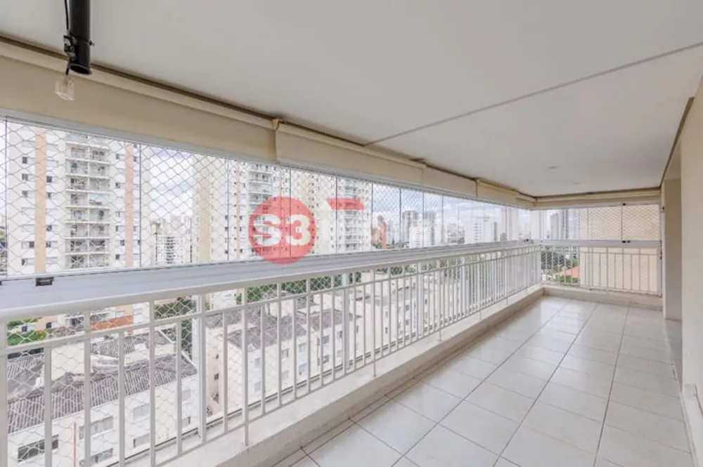 Apartamento à venda com 3 quartos, 126m² - Foto 1