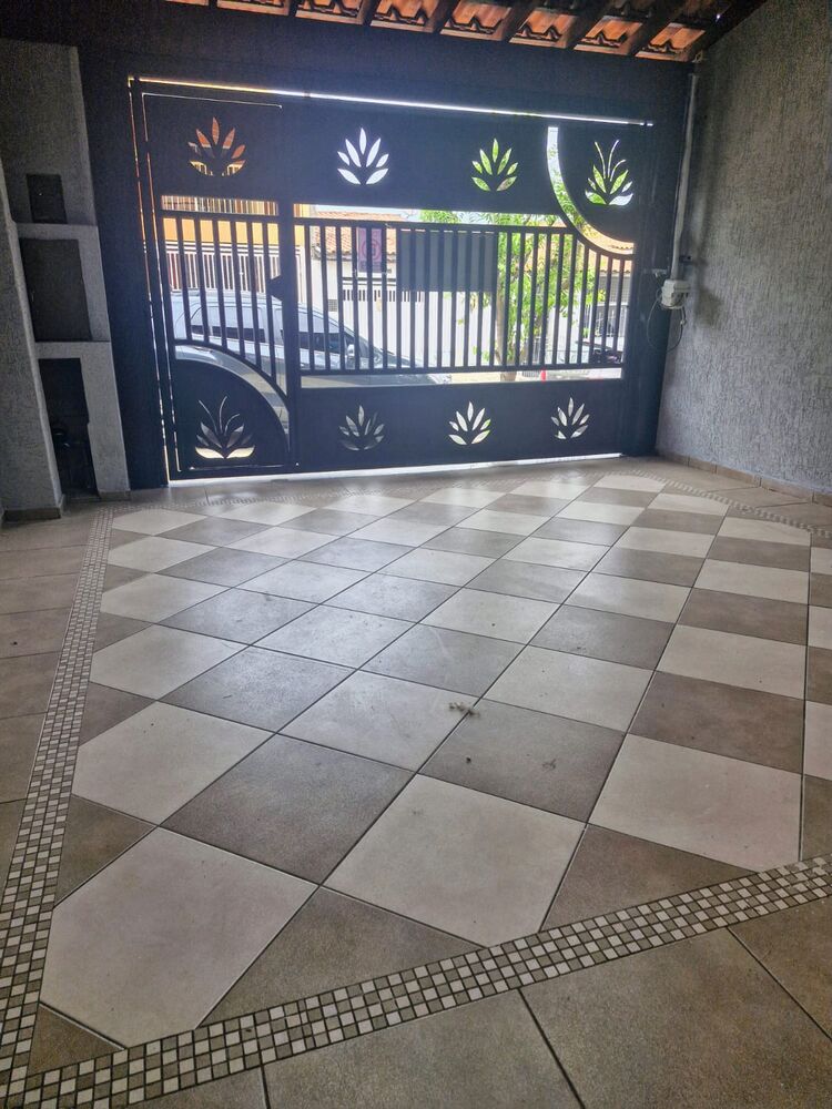Casa à venda com 3 quartos, 146m² - Foto 2