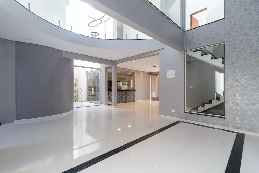 Casa à venda com 4 quartos, 342m² - Foto 5