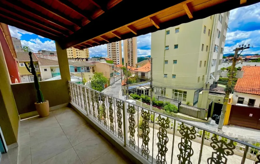 Sobrado, 3 quartos, 313 m² - Foto 3