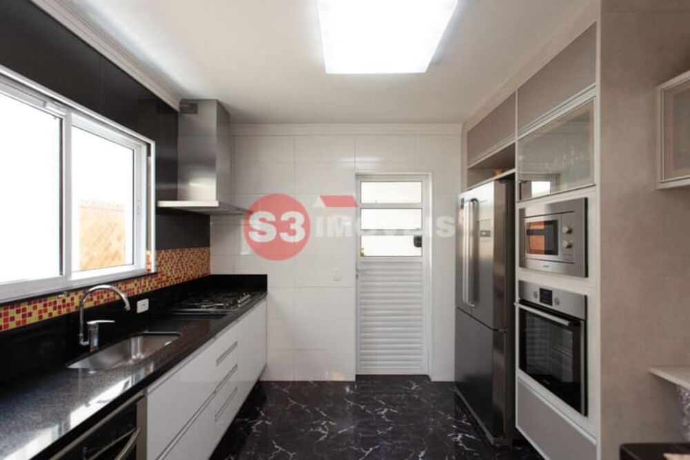 Casa, 3 quartos, 126 m² - Foto 1