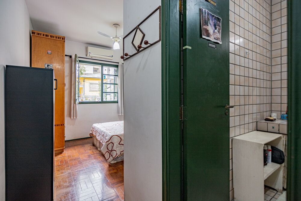 Casa à venda com 4 quartos, 250m² - Foto 11