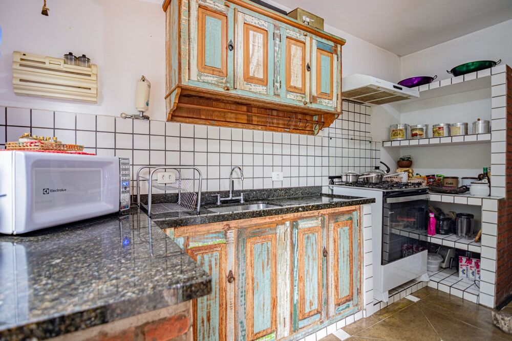 Casa à venda com 4 quartos, 250m² - Foto 8