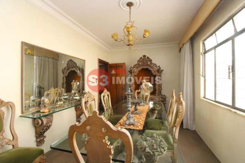 Casa à venda com 4 quartos, 350m² - Foto 8
