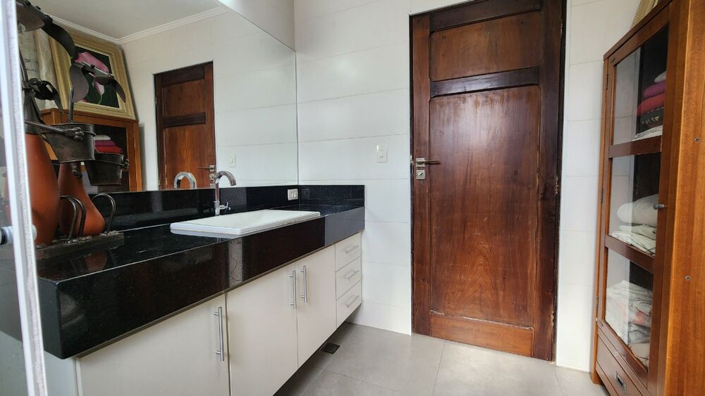 Casa à venda com 4 quartos, 140m² - Foto 13