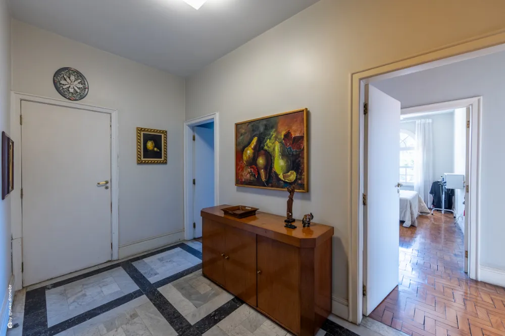 Casa, 4 quartos, 556 m² - Foto 1