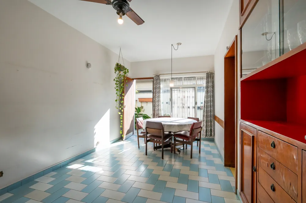 Casa, 3 quartos, 223 m² - Foto 2
