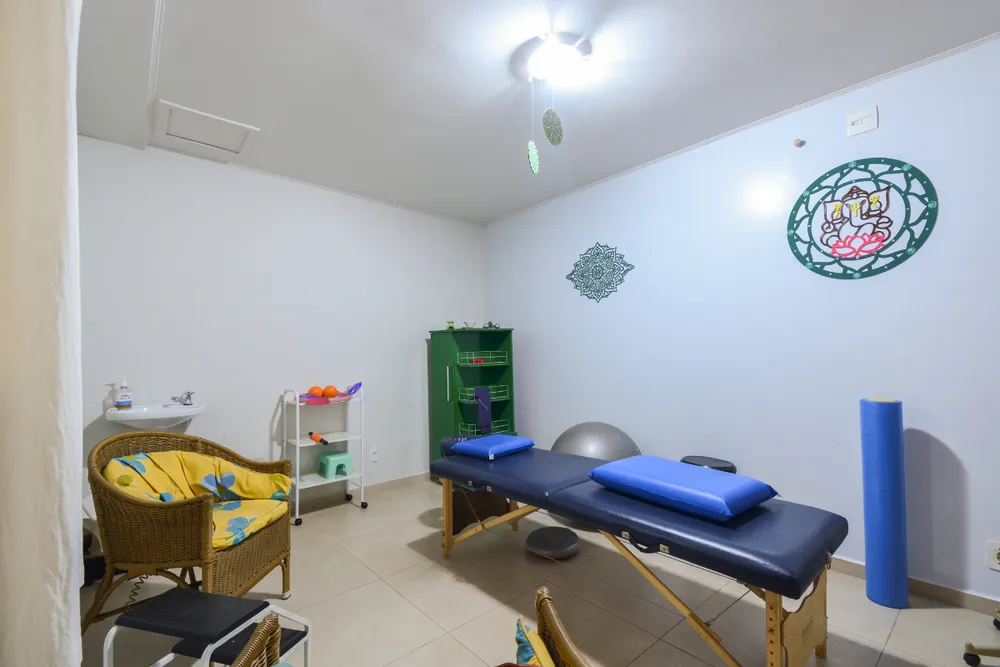 Casa, 8 quartos, 200 m² - Foto 2