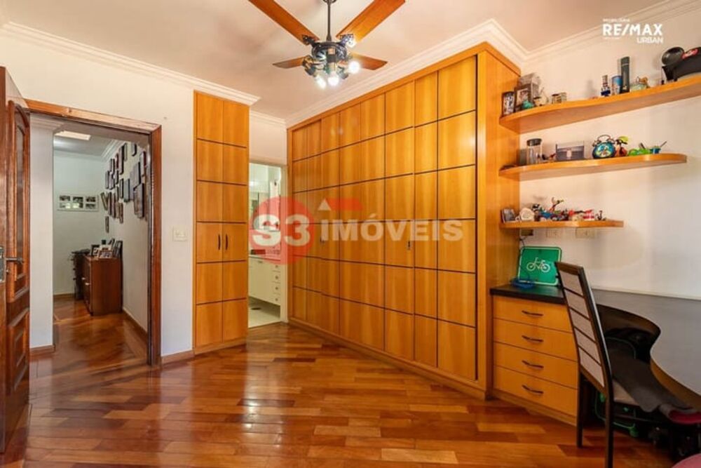 Casa à venda com 4 quartos, 348m² - Foto 21