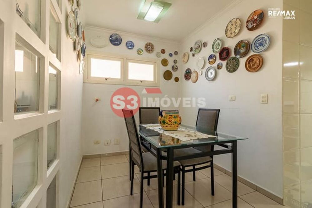 Casa à venda com 4 quartos, 348m² - Foto 25