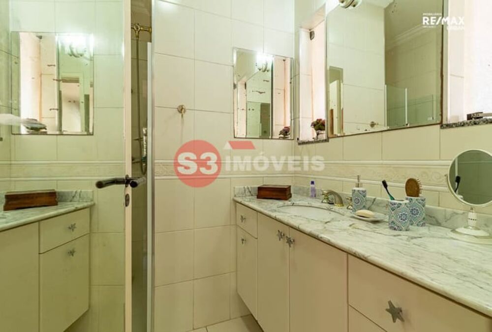 Casa à venda com 4 quartos, 348m² - Foto 22