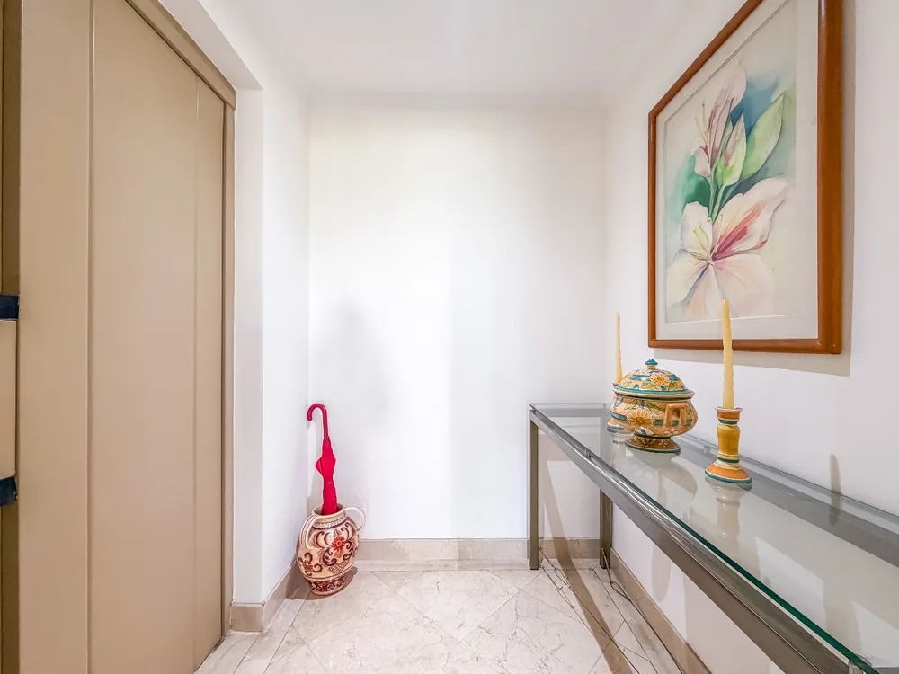 Apartamento, 3 quartos, 242 m² - Foto 4