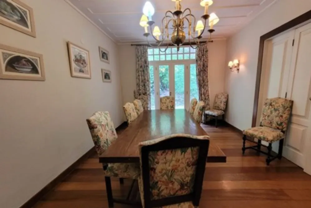 Casa, 5 quartos, 256 m² - Foto 2