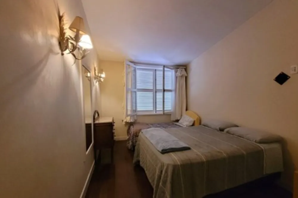 Casa, 5 quartos, 256 m² - Foto 3