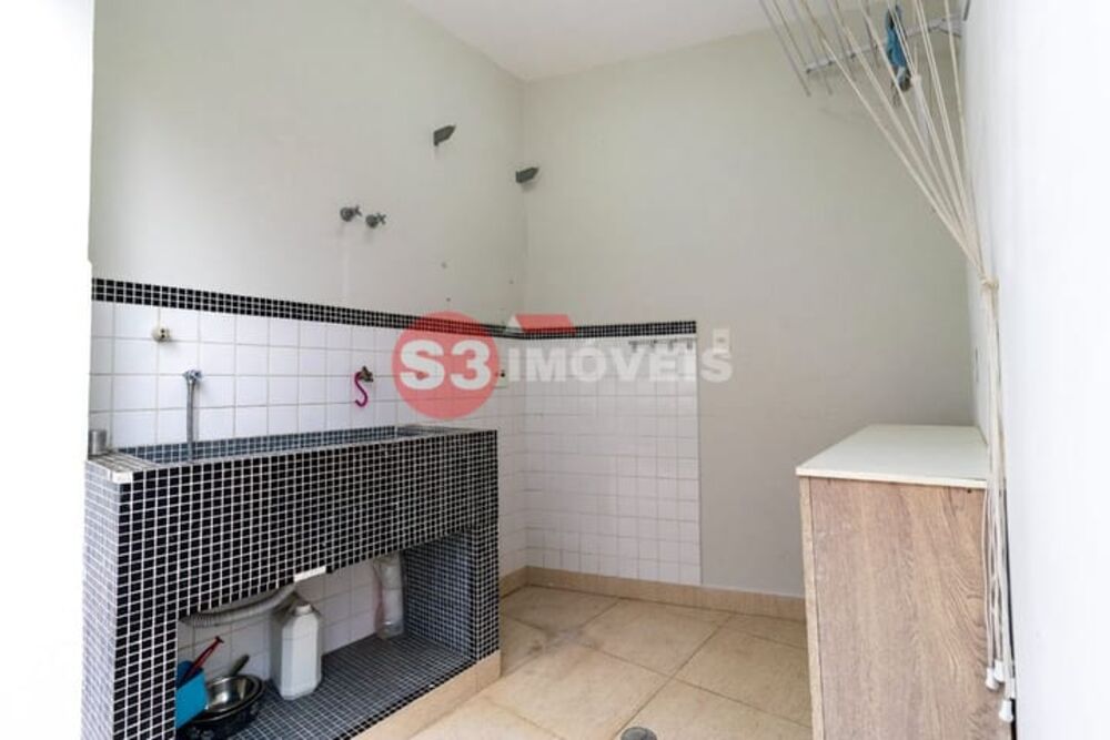 Casa, 3 quartos, 286 m² - Foto 1