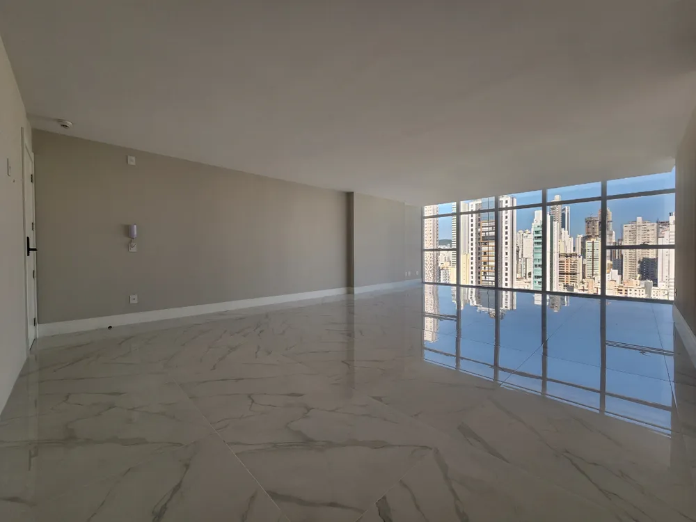 Apartamento, 3 quartos, 141 m² - Foto 2