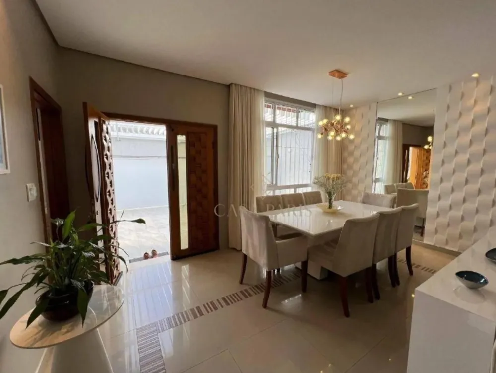 Casa, 3 quartos, 180 m² - Foto 1