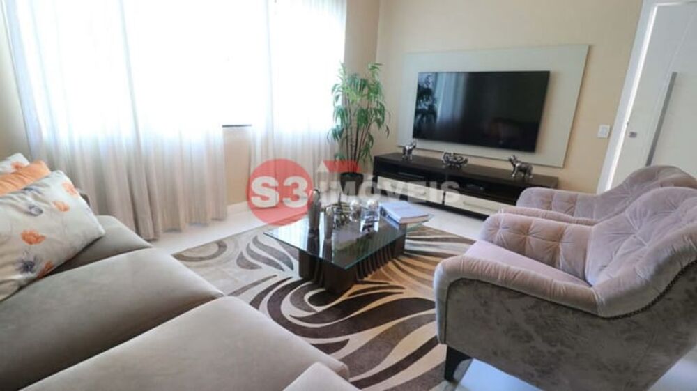 Casa à venda com 3 quartos, 190m² - Foto 1