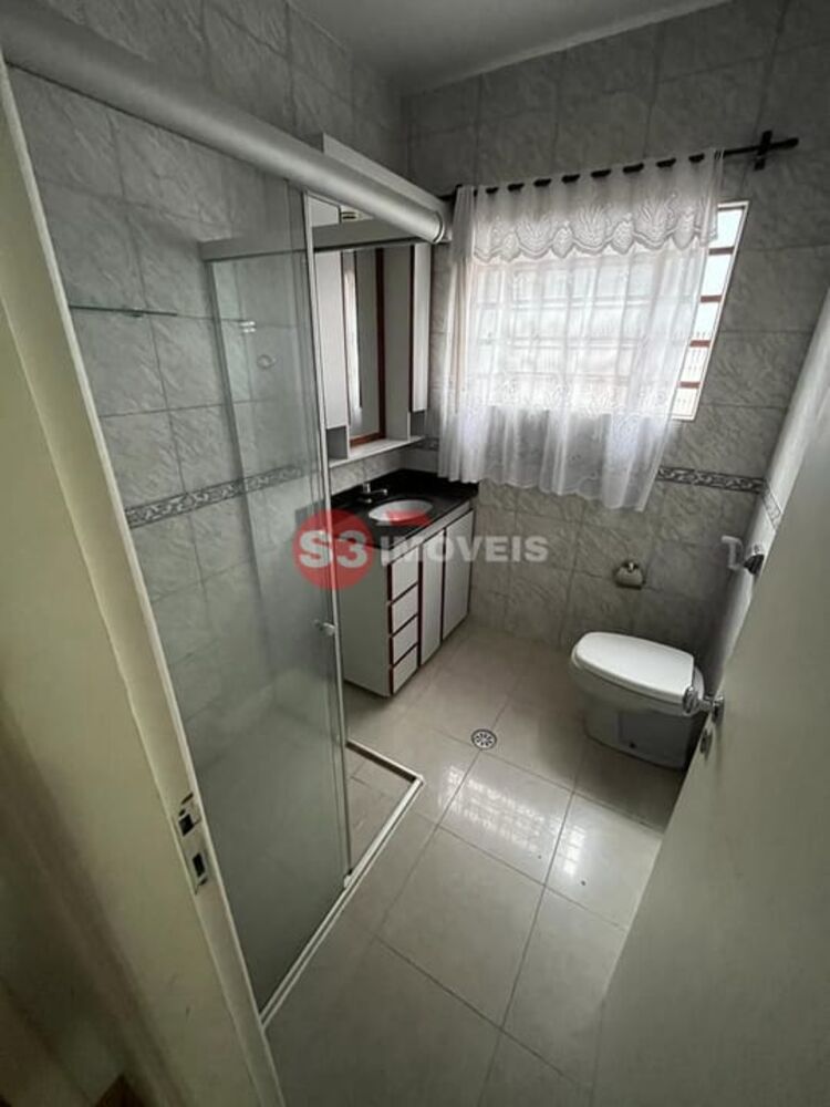 Casa, 3 quartos, 198 m² - Foto 2